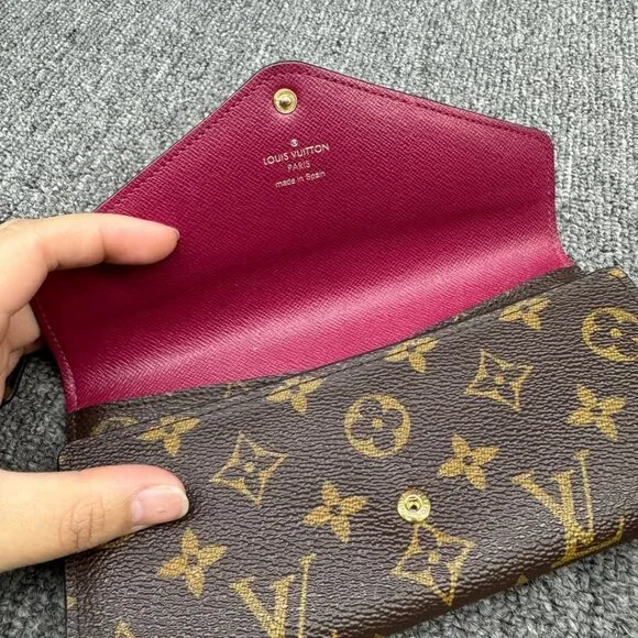 Louis Vuitton Josephine Leather Wallet 385-010725 - Picture 9 of 15